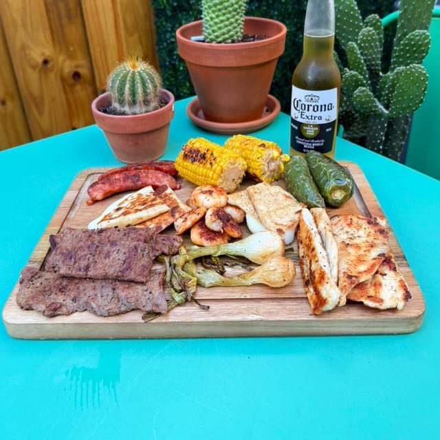 Parrillada Vallarta (Vallarta Mixed Grill).